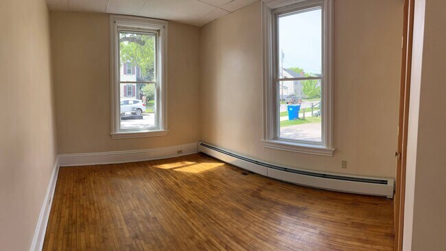 Foto del edificio - 24 Loomis St