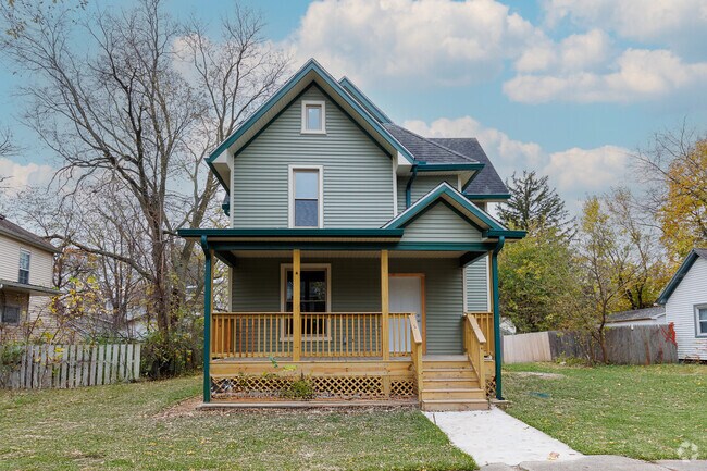 Building Photo - 805 E Olive St