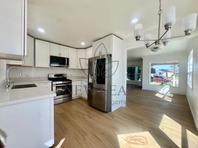 Foto del edificio - 232 S Bush St