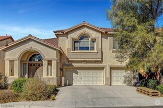 Building Photo - 2708 Langlade Ave