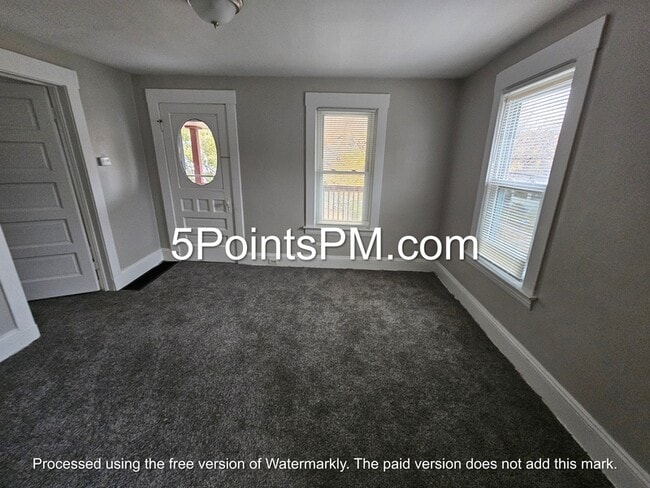 Building Photo - 379 E 162nd St