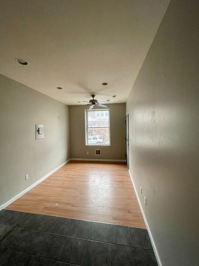 Building Photo - 3374 Amber St