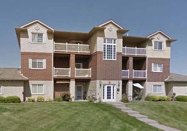 Photo - Adorable 2 Bedroom 2 Bath unit in the heart of North Liberty, IA! House