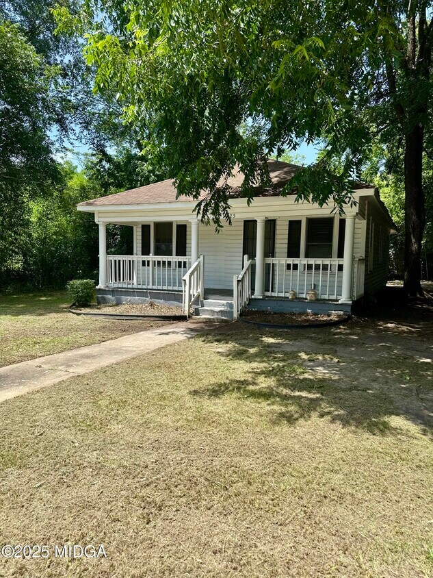 Primary Photo - 1225 Glendale Ave
