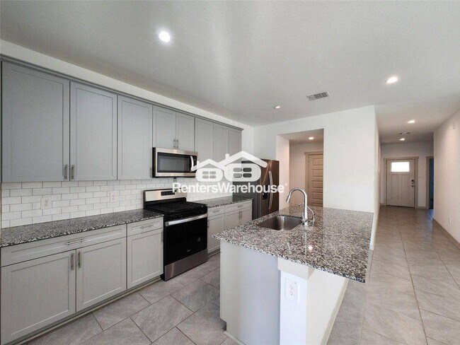 Building Photo - 4934 Natchez Trce