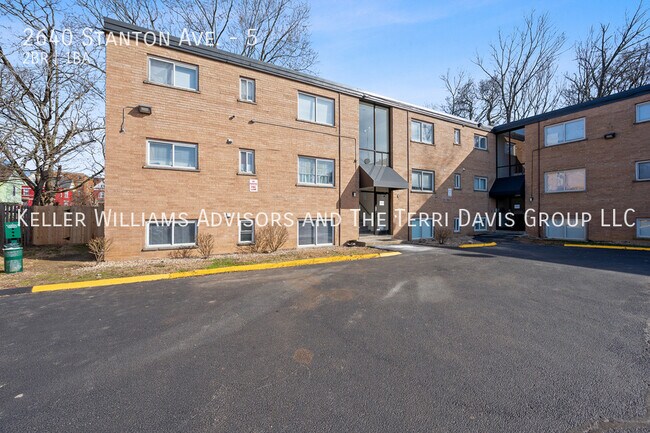 Foto del edificio - 2640 Stanton Ave. - 5
