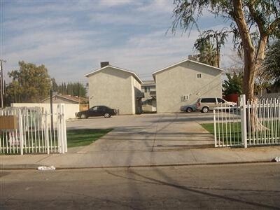 Primary Photo - 2030 Kentucky St