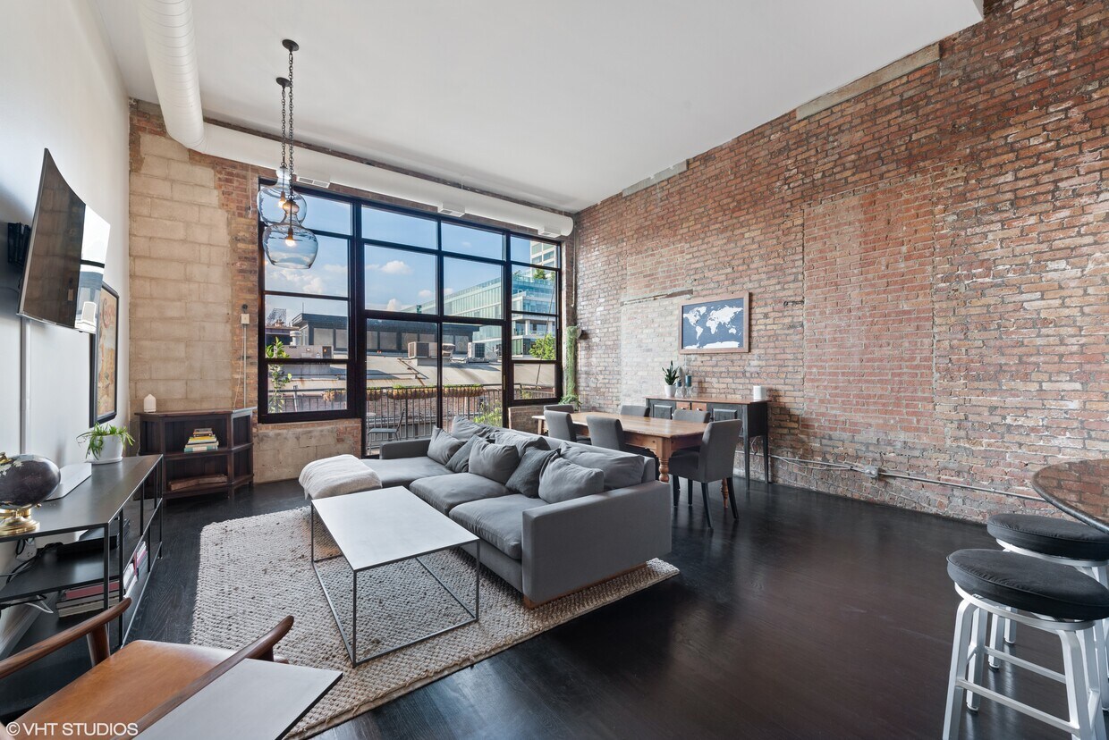 Foto principal - 215 N Aberdeen St