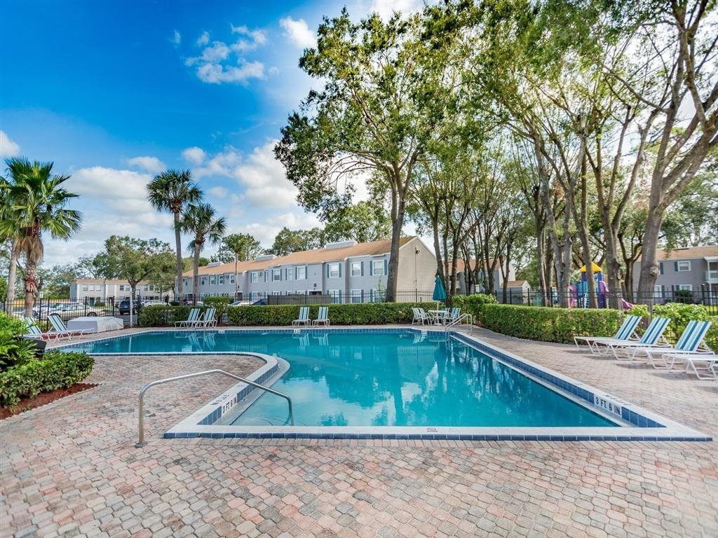 Shoreview at Baldwin Park Apartments in Orlando, FL