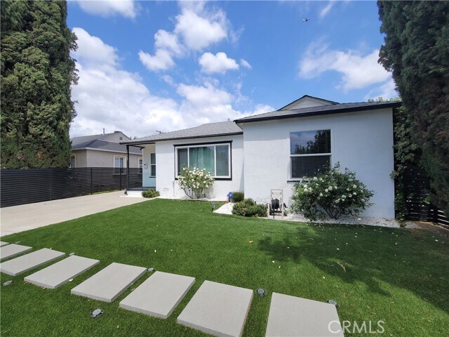Foto principal - 17557 Lemay Pl
