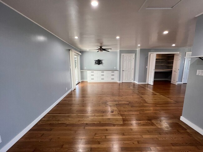 Building Photo - Spacious home in Halawa Heights