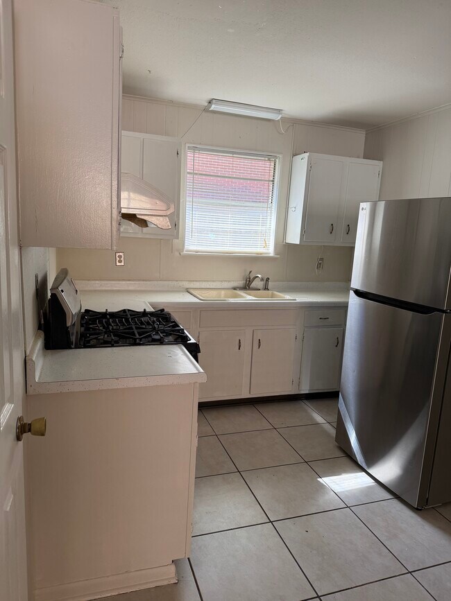 Foto del edificio - 4415 Herrmann St