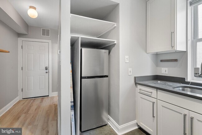 Foto del edificio - 1932 15th St NW