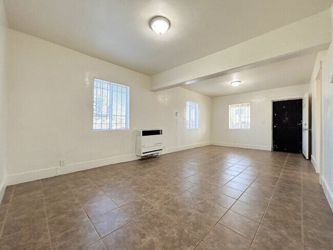 Foto del edificio - 1005 W 95th St