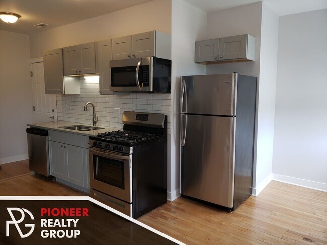 Foto del edificio - 5610 N Western Ave