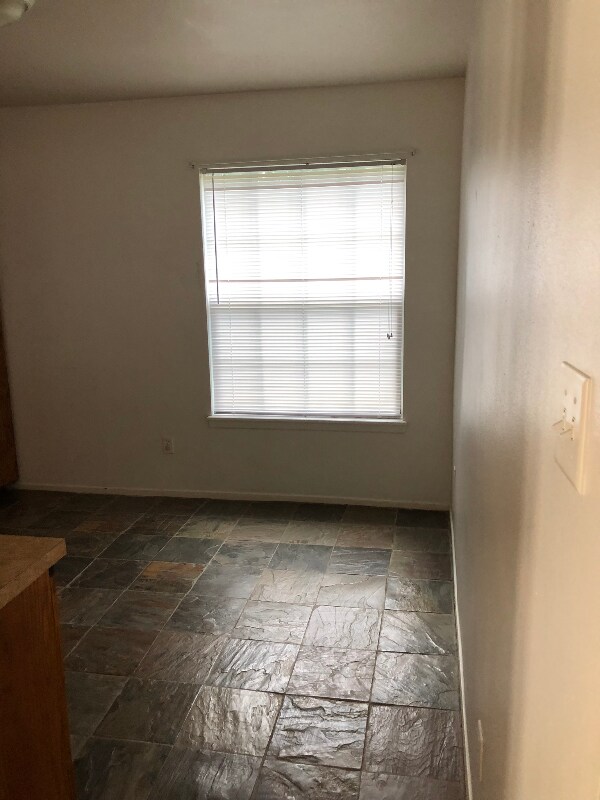 Foto del edificio - 4108 Johnson St