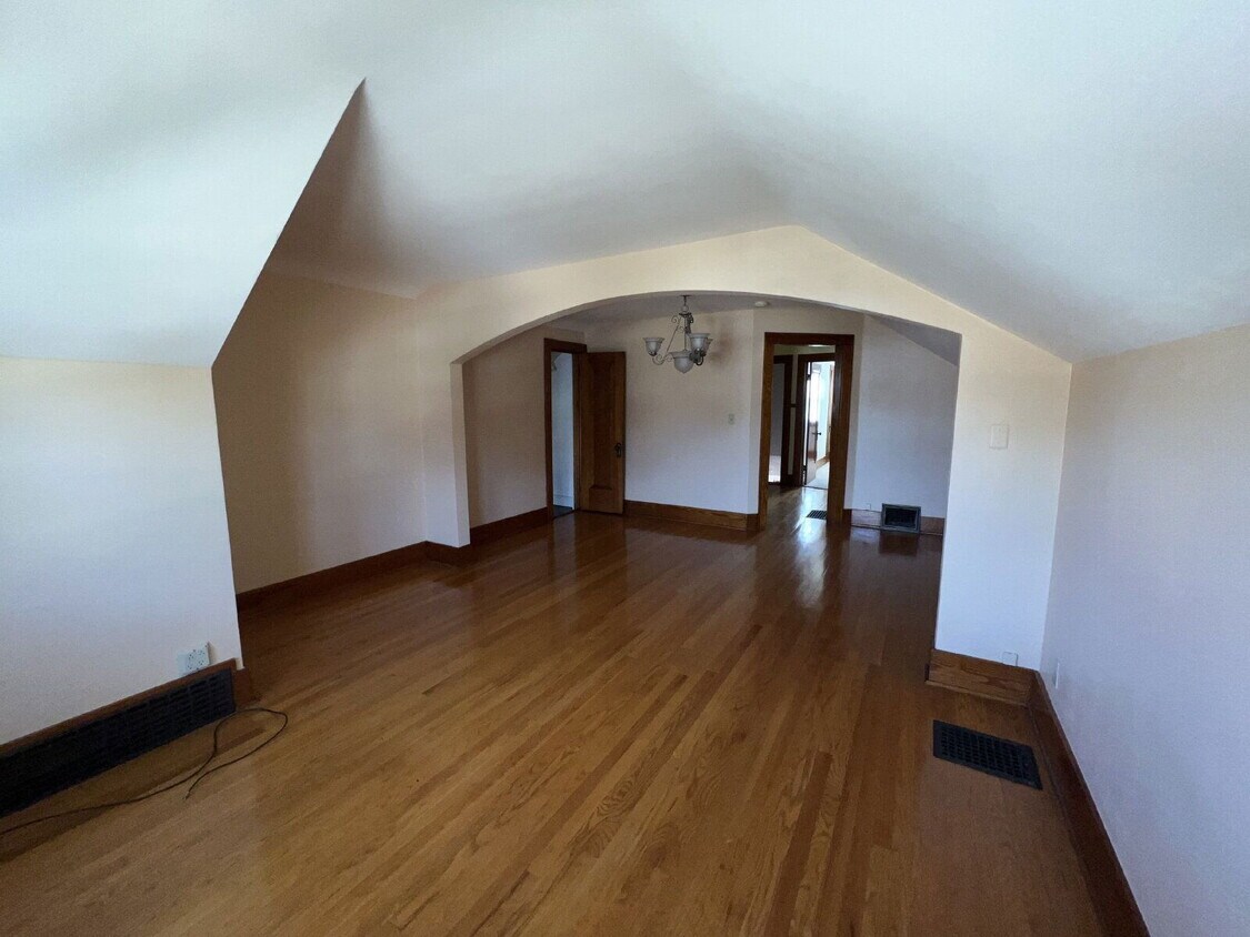 Foto principal - 1217 Augusta St