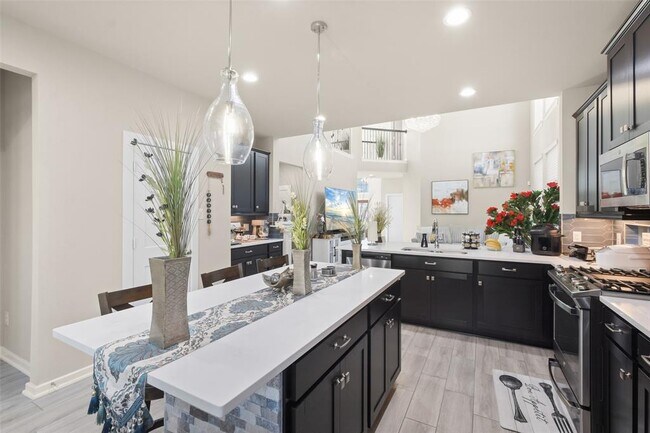 Building Photo - 2131 Garden Arbor Ln