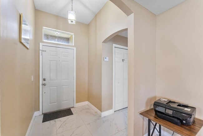 Foto del edificio - 1622 SW Realty St