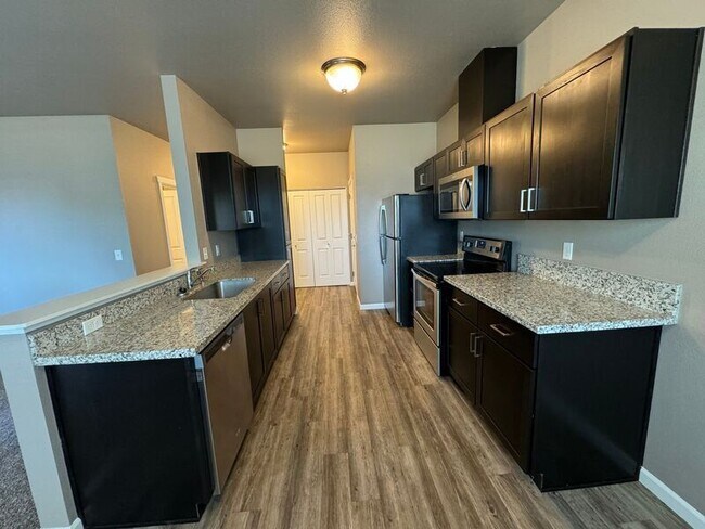 Foto del edificio - 4261 Hawthorne Ave NE