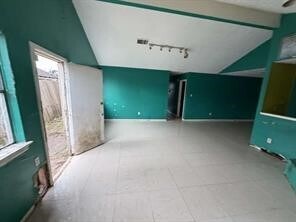 Foto del edificio - 16528 Monte Carlo Ln