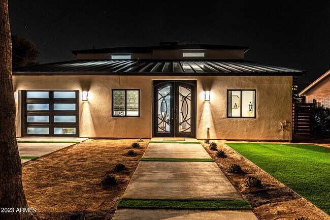 Foto del edificio - 2514 E Coolidge St
