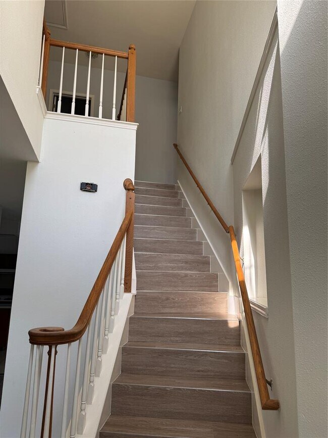 Building Photo - 12714 Tantara Dr