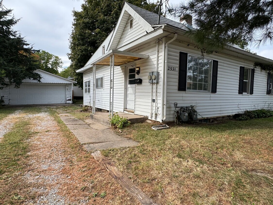 Primary Photo - 2529 4th St