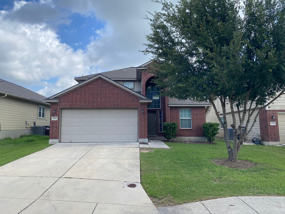 Home sweet home - 7931 Sterling Mnr