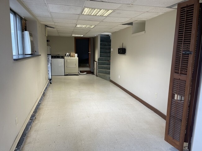 Foto del edificio - 578 Marrett Rd