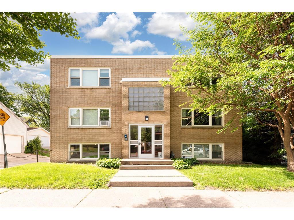 117 W 34th St Unit 1, Minneapolis, MN 55408 Room for Rent in