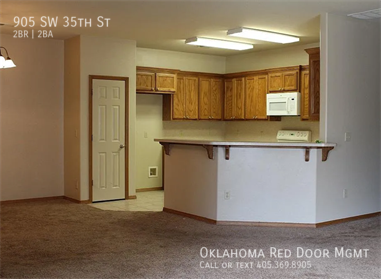 Foto del edificio - 905 SW 35th St