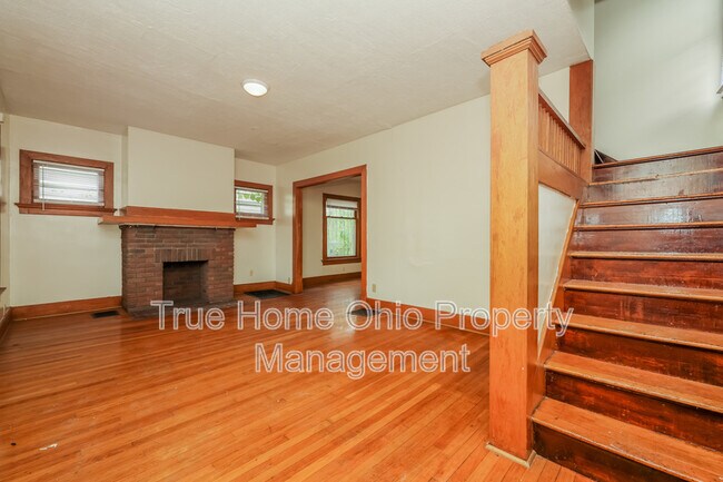 Foto del edificio - 1242 Wilson Dr