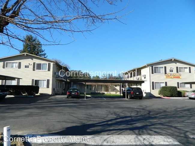Foto del edificio - 6421 Benning St