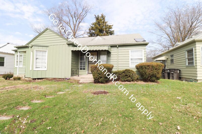 Primary Photo - 1621 E Rudisill Blvd