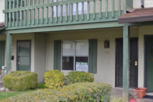 Foto del edificio - Spacious 2-Bedroom Condo