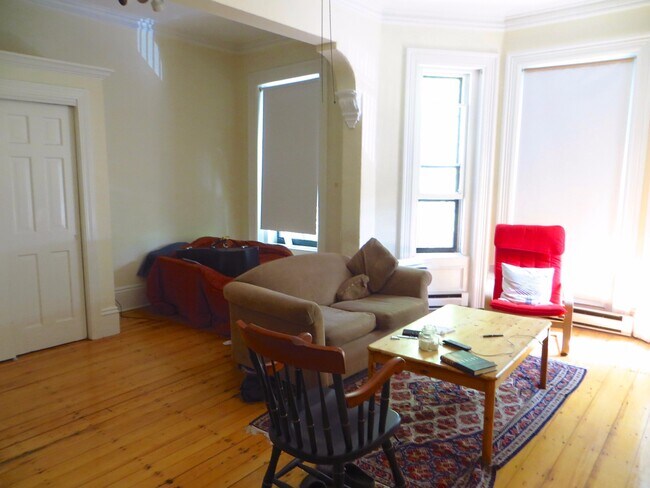 Foto del edificio - 75 Chandler St