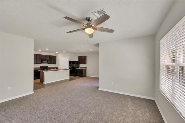 Building Photo - 153 Tierra Verde Way