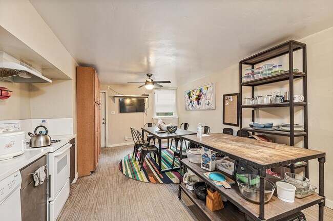 Foto del edificio - 620 Tahoe St