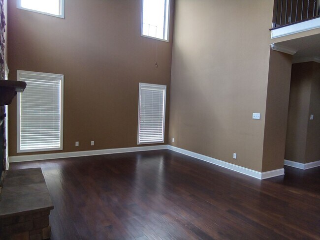 Foto del edificio - Knoxville 37932 - 4 bedroom 2 bath - conta...