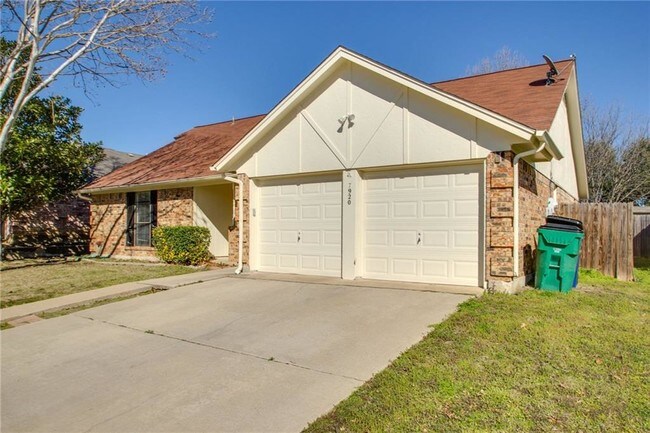 Building Photo - 7920 Sunrise Dr