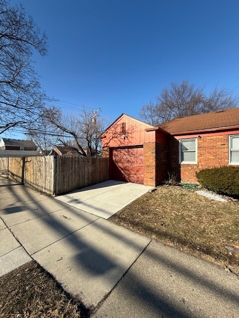 Foto del edificio - 19701 Tracey St