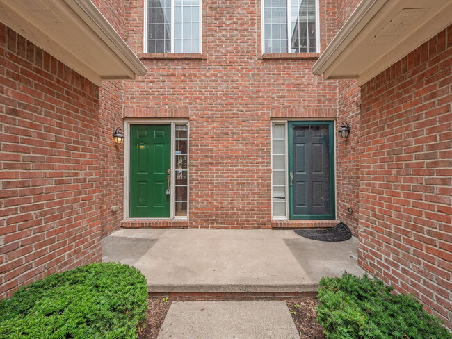 Building Photo - 509 James Cir