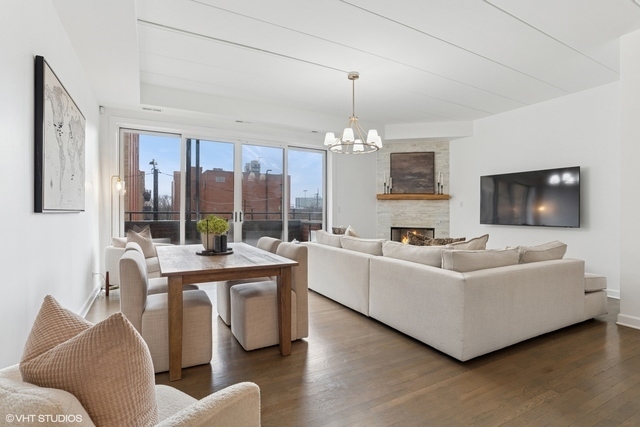 Foto del edificio - 1332 W Madison St
