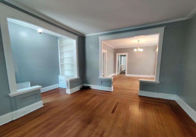 Building Photo - 1318 Poplar St