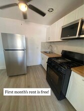 Building Photo - 815D Courtois