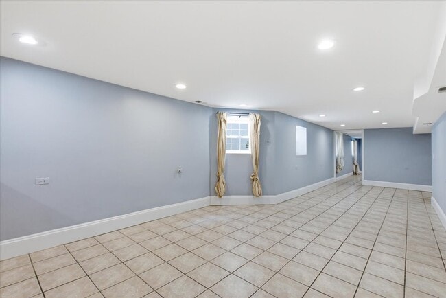 Photo - 2117 North humboldt-G Apartment