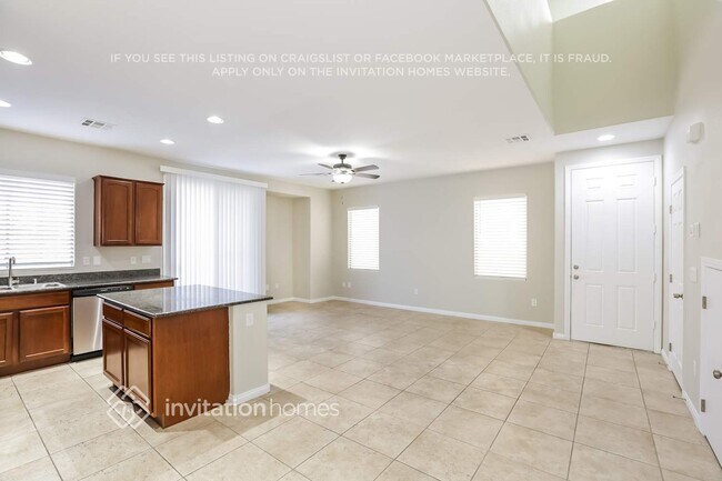 Foto del edificio - 5326 Coral Ribbon Ave
