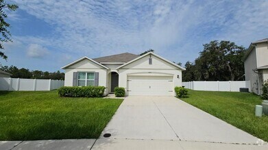 Building Photo - 3639 Scarlet Oak Dr