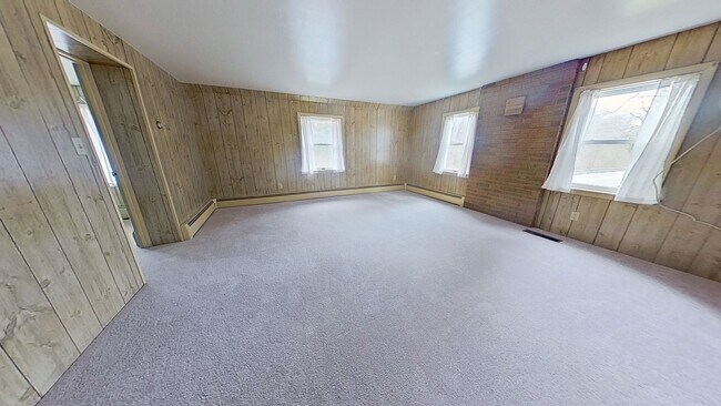 Foto del edificio - Bright & Cozy Second-Floor Apartment